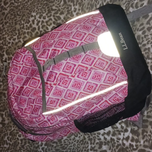 L.L. Bean explorer backpack pink diamond print - Picture 1 of 3